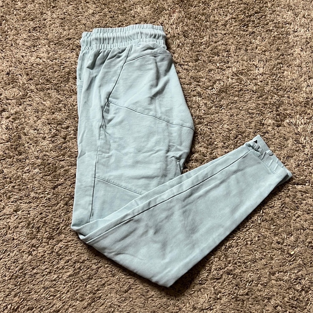 Physique apperal joggers